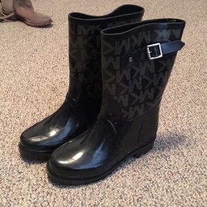 MK rain boots